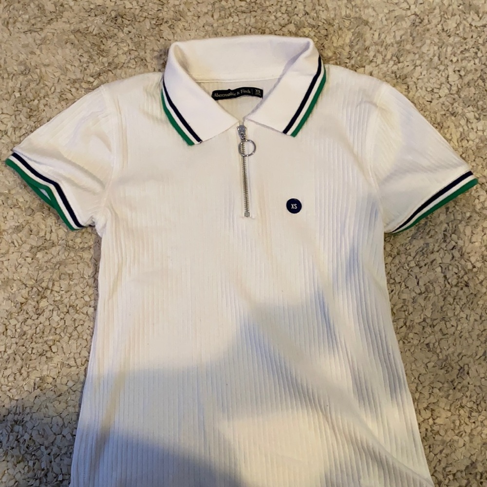 Abercrombie T shirt